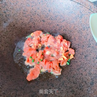 洋葱炒瘦肉片步骤3