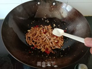 干煸肉丝步骤11