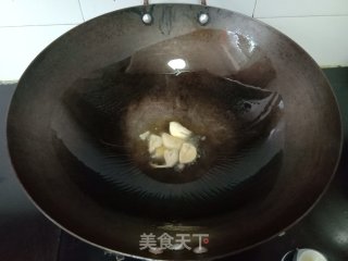 胡萝卜西兰花炒虾仁步骤8