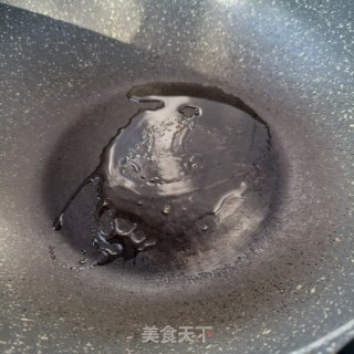 “清淡美食”木耳炒胡萝卜步骤10