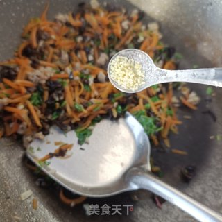 “清淡美食”木耳炒胡萝卜步骤16