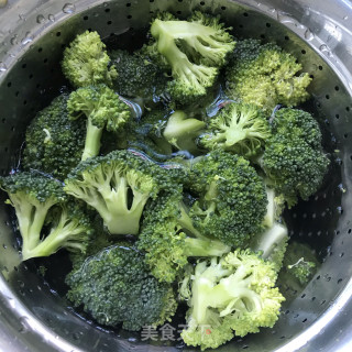 香辣牛肉时蔬炖锅步骤4