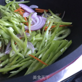 黄皮椒炒羊肉步骤6