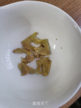 肉丝炒洋葱步骤2