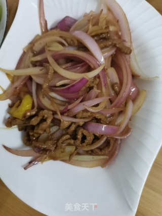 肉丝炒洋葱步骤7