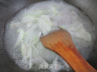 火腿片夜开花煮铁棍山药粉条步骤7