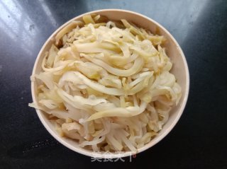 炒榨菜丝步骤3