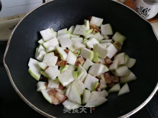 熏肉烧蒲瓜步骤4