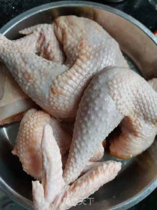 电饭锅酱油鸡步骤1