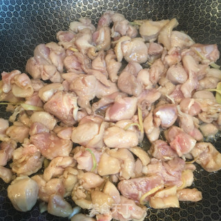 青椒毛豆烧鸡肉步骤7