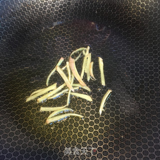 青椒毛豆烧鸡肉步骤6
