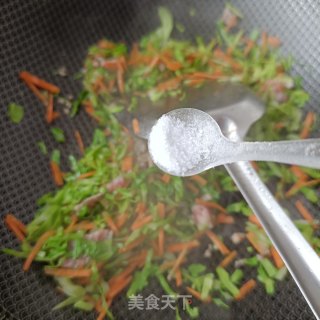 “清淡美食”木耳炒养心菜步骤14