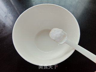 葱爆虾仁步骤5