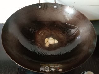 西蓝花炒蛋皮步骤10