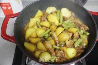 五花肉炖小土豆步骤10