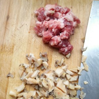 “清淡美食”鲍鱼肉糜炖冬瓜步骤3