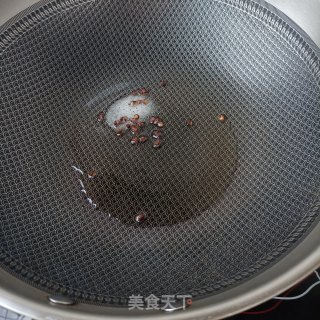 麻辣肠炒包菜步骤4