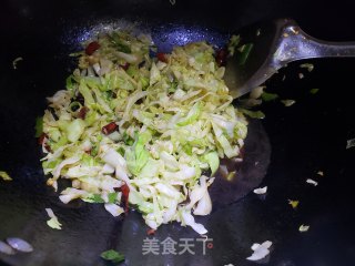 酸辣包菜丝步骤3