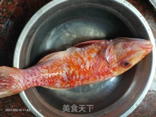 干萝卜丝焖红鱼步骤1