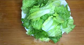 超简单蚝油生菜，健康清甜，刮油又减肥，非常快手！步骤2