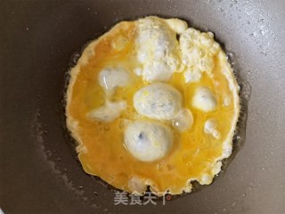 小白菜炒鹅蛋步骤5