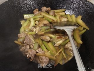 鸭肉节瓜步骤7