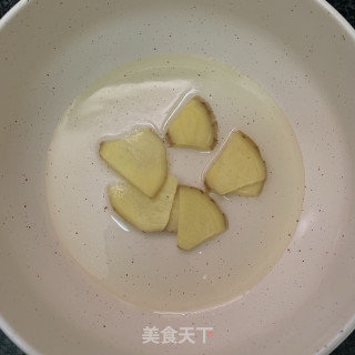 胡萝卜玉米烧排骨步骤4