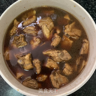 胡萝卜玉米烧排骨步骤7