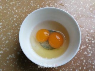 黄瓜花炒蛋步骤3