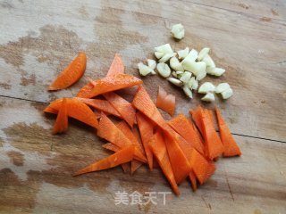 黄瓜花炒蛋步骤4