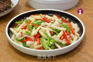 青红椒炒白玉菇步骤6