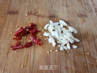 包菜丝炒肉末步骤5