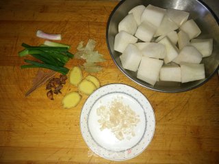 红烧肉炖萝卜步骤3