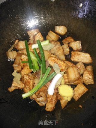 红烧肉炖萝卜步骤6