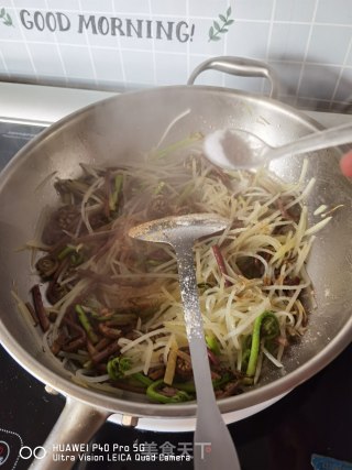 猴腿炒土豆丝步骤19