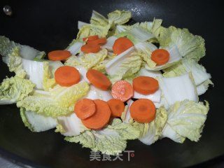 白菜虾仁锅步骤6