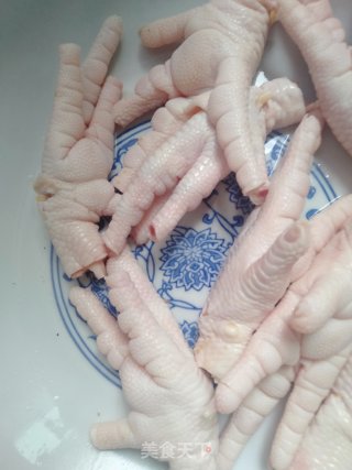 耙鸡脚步骤1