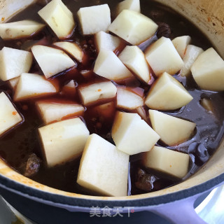 红烧牛肉炖土豆步骤10