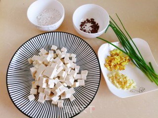 比肉还好吃的滋味家常菜——麻婆豆腐步骤1