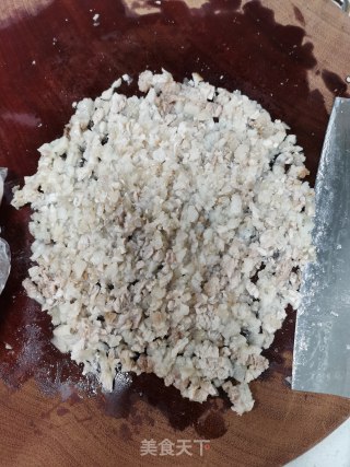 红枣肉末蒸丝瓜步骤2