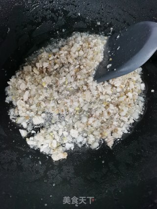 红枣肉末蒸丝瓜步骤7