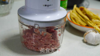 蒜蓉肉末蒸腐竹步骤3