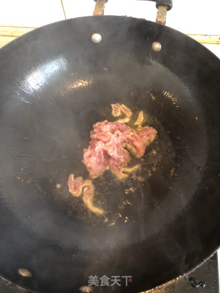 豆干小炒肉步骤3
