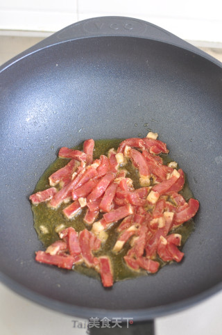 家常快手下饭菜～青椒炒牛肉步骤3