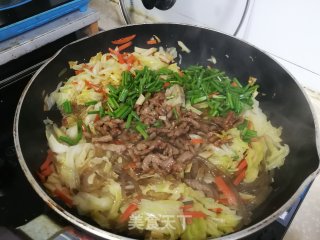 牛柳包菜炒粉丝步骤10