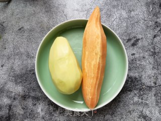 红薯土豆蒸芹菜叶步骤3