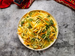 红薯土豆蒸芹菜叶步骤12