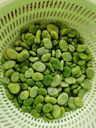 宫廷蚕豆步骤1