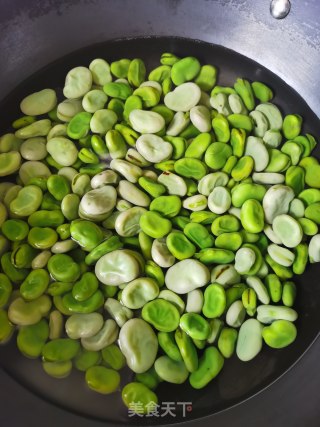 宫廷蚕豆步骤3