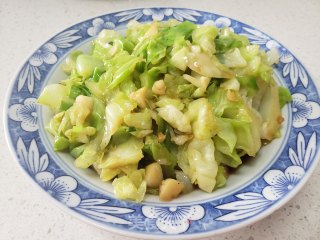 蒜蓉包菜步骤5